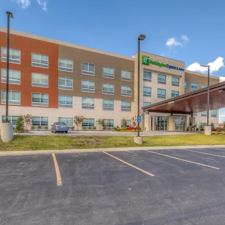 Holiday Inn Express & Suites Tulsa Midtown By Ihg