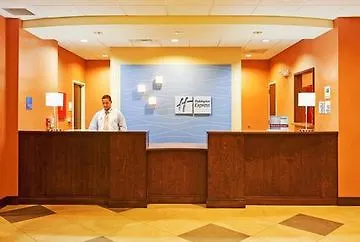 Express & Midtown By Ihg 3*