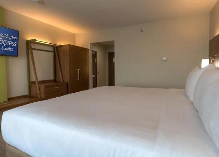 Express & Midtown By Ihg Tulsa