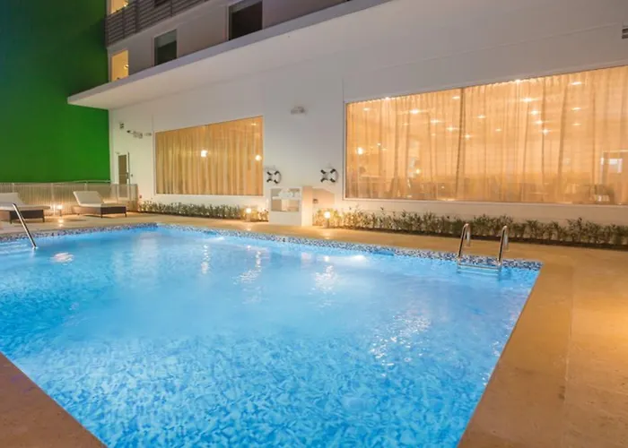 Express & Midtown By Ihg Tulsa