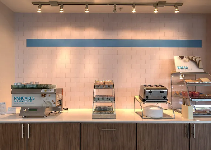 Express & Midtown By Ihg