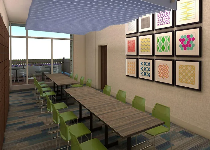 Hotel Express & Midtown By Ihg 3*