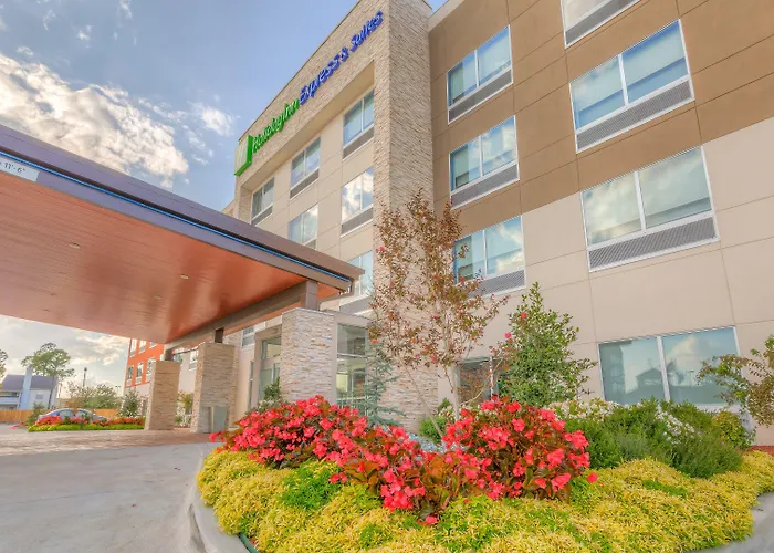 Hotel Express & Midtown By Ihg 3*
