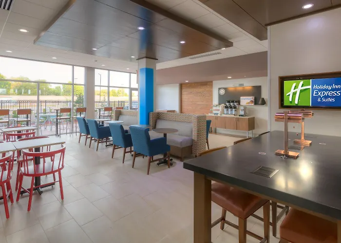 Express & Midtown By Ihg Hotel